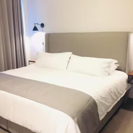 אפרטהוטל ספופן Urban Gran Plaza מראה חיצוני תמונה